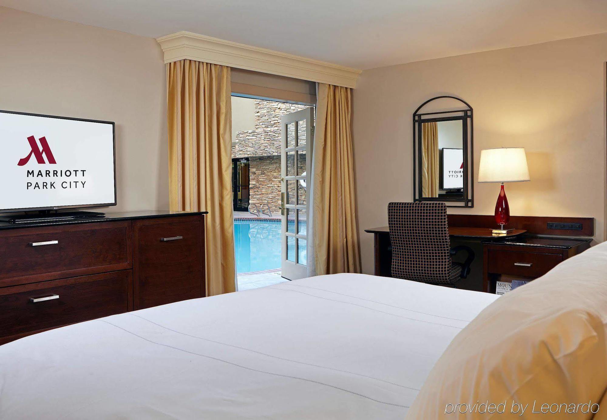 Sheraton Park City Buitenkant foto